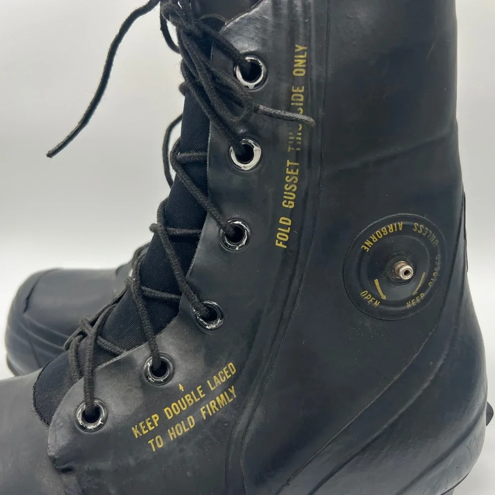 Vintage 1982 Bata US Military Mickey Mouse Boots Black Rubber Cold Weather 10R